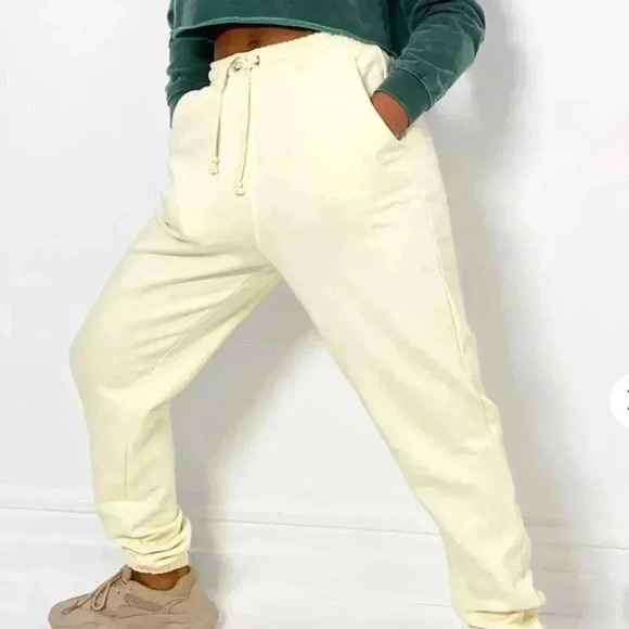 Brushed Oversized Joggers - Picture 3 of 4